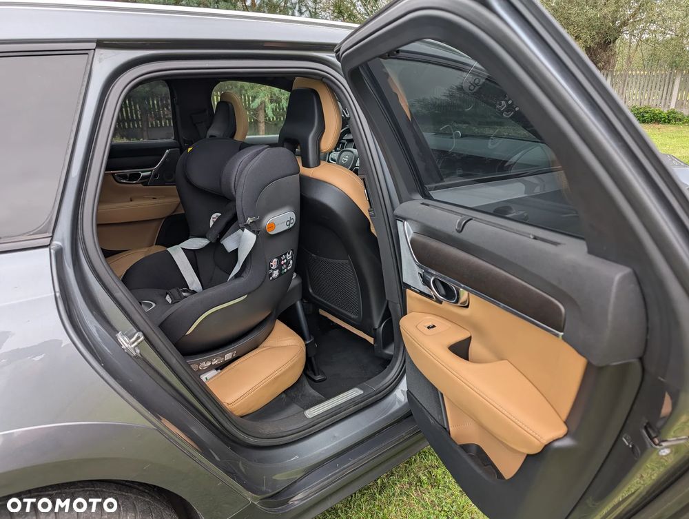 Volvo V90 Cross Country T6 AWD - 19