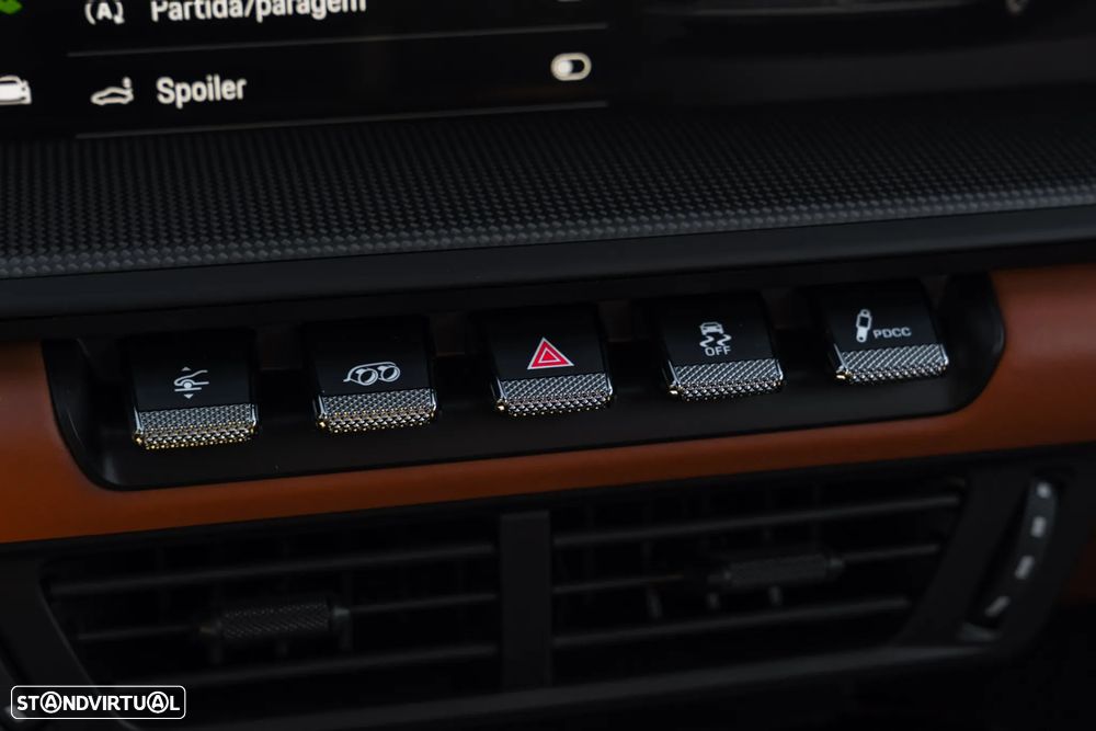 Porsche 911 (992) Carrera 4 GTS - 25