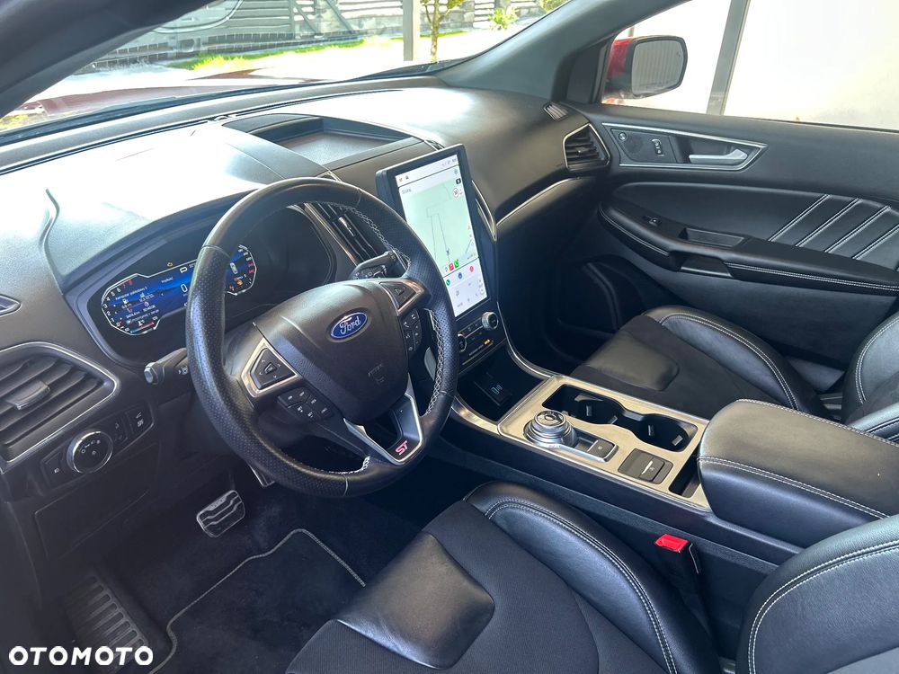 Ford Edge - 11
