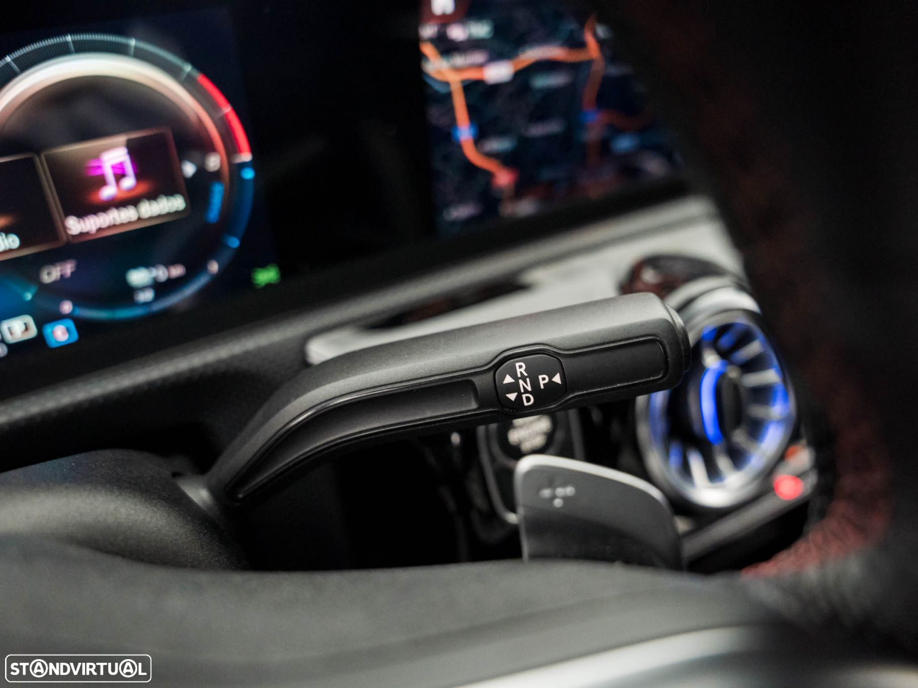 Mercedes-Benz CLA 250 e Shooting Brake AMG Line - 23