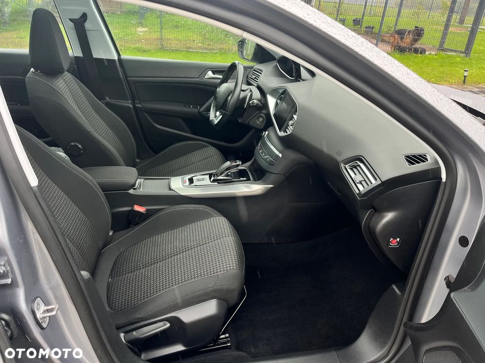 Peugeot 308 - 17