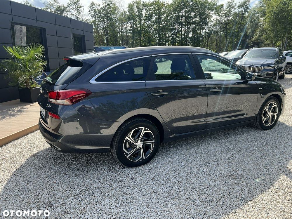 Hyundai i30 - 22