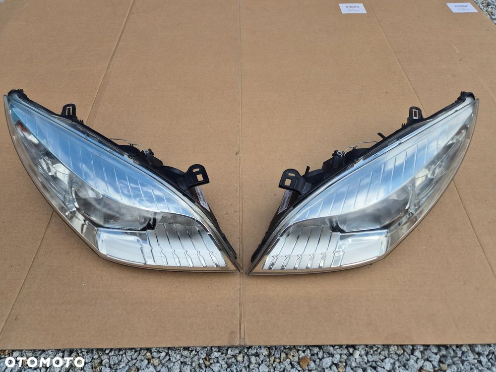 Renault Clio III komplet reflektorów.2008-2013.OE.AL. - 1