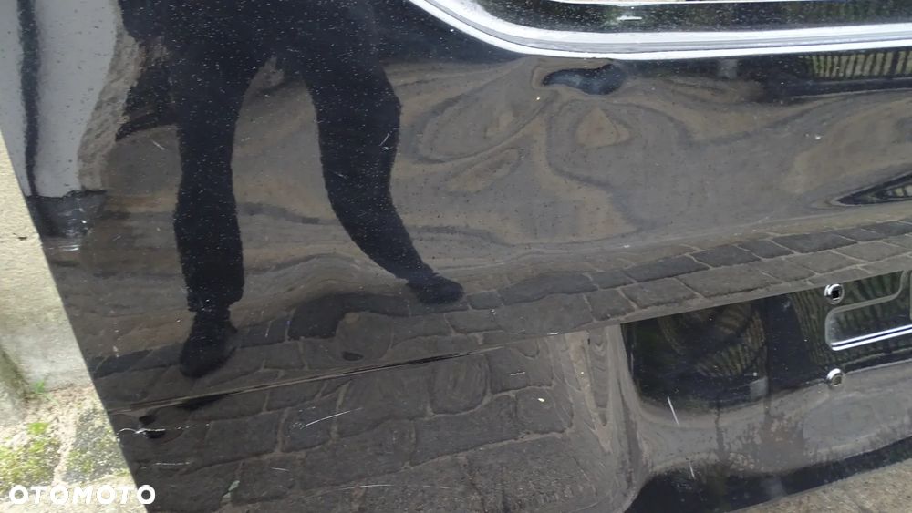 MERCEDES V-KLASA W447 - klapa tylna - 3