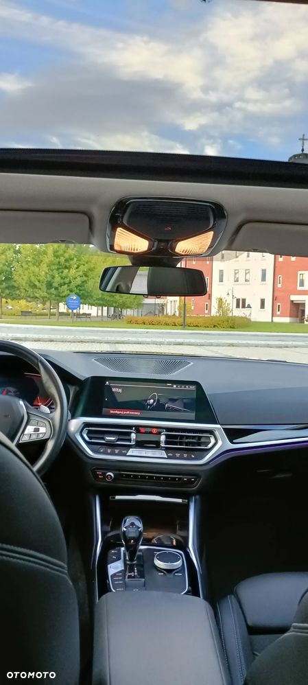 BMW Seria 3 320d Sport Line - 8