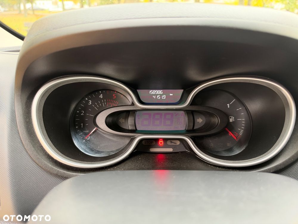 Renault Trafic - 21