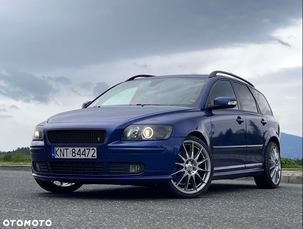 Volvo V50 T5 AWD Momentum - 1