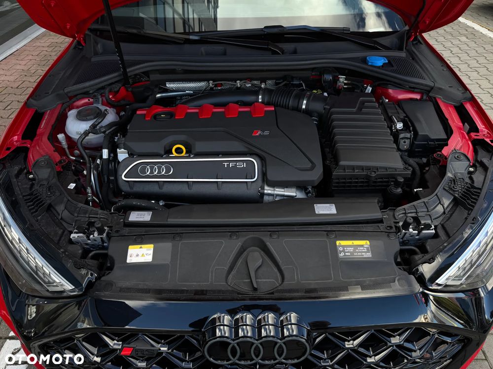 Audi RS3 Limousine - 21
