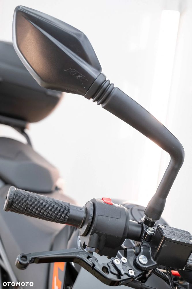 KTM Duke 125 - 28