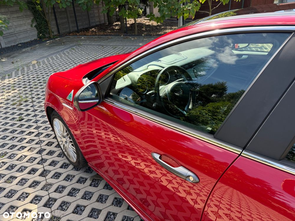 Alfa Romeo Giulietta 1750 TBi QV TCT - 11