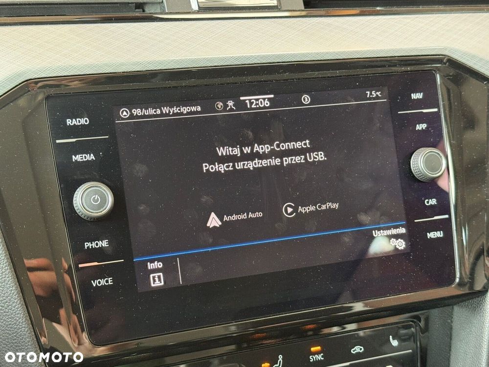 Volkswagen Passat - 21