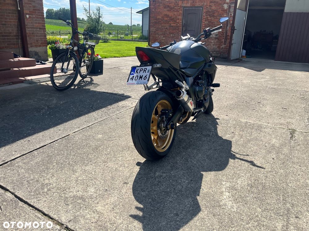 Honda CB - 4