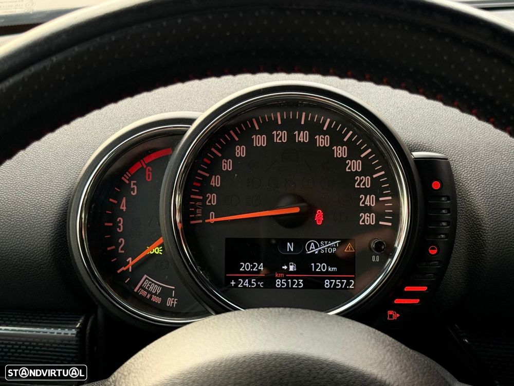 MINI Clubman One D - 11