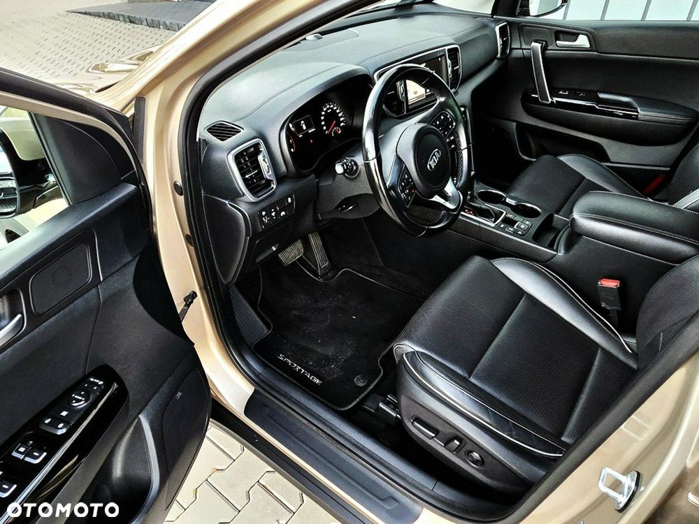 Kia Sportage - 7