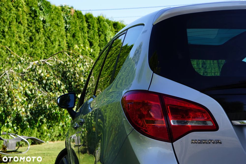 Opel Meriva - 12