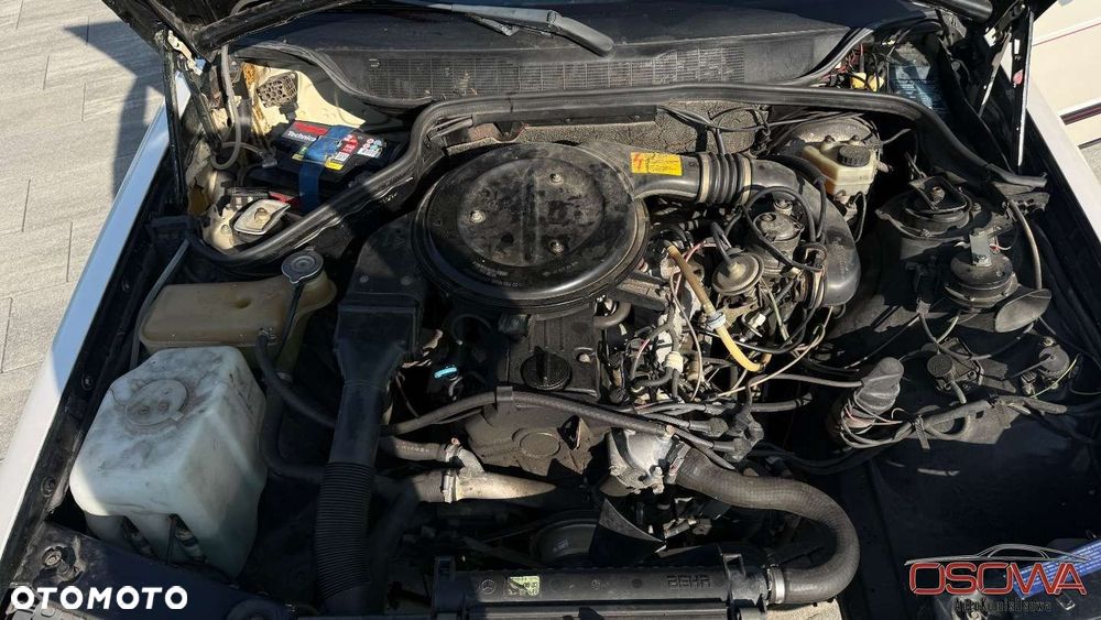 Mercedes-Benz W201 (190) - 24