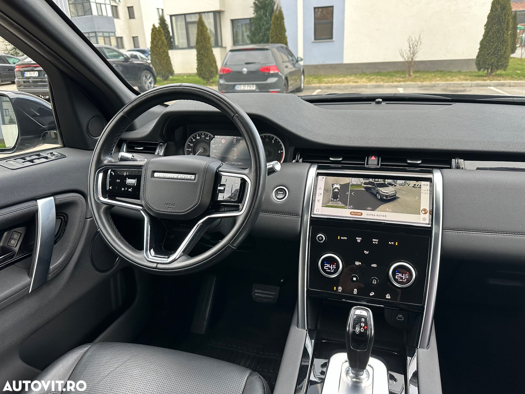 Land Rover Discovery Sport 2.0 D165 MHEV - 11