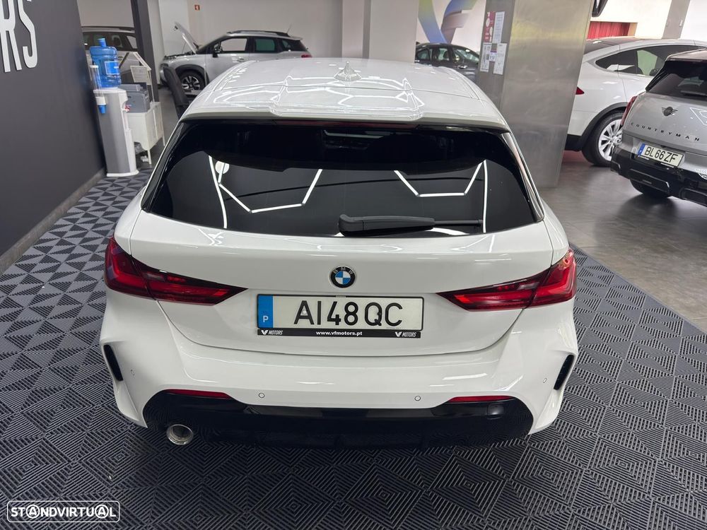 BMW 116 d Pack Desportivo M Auto - 10