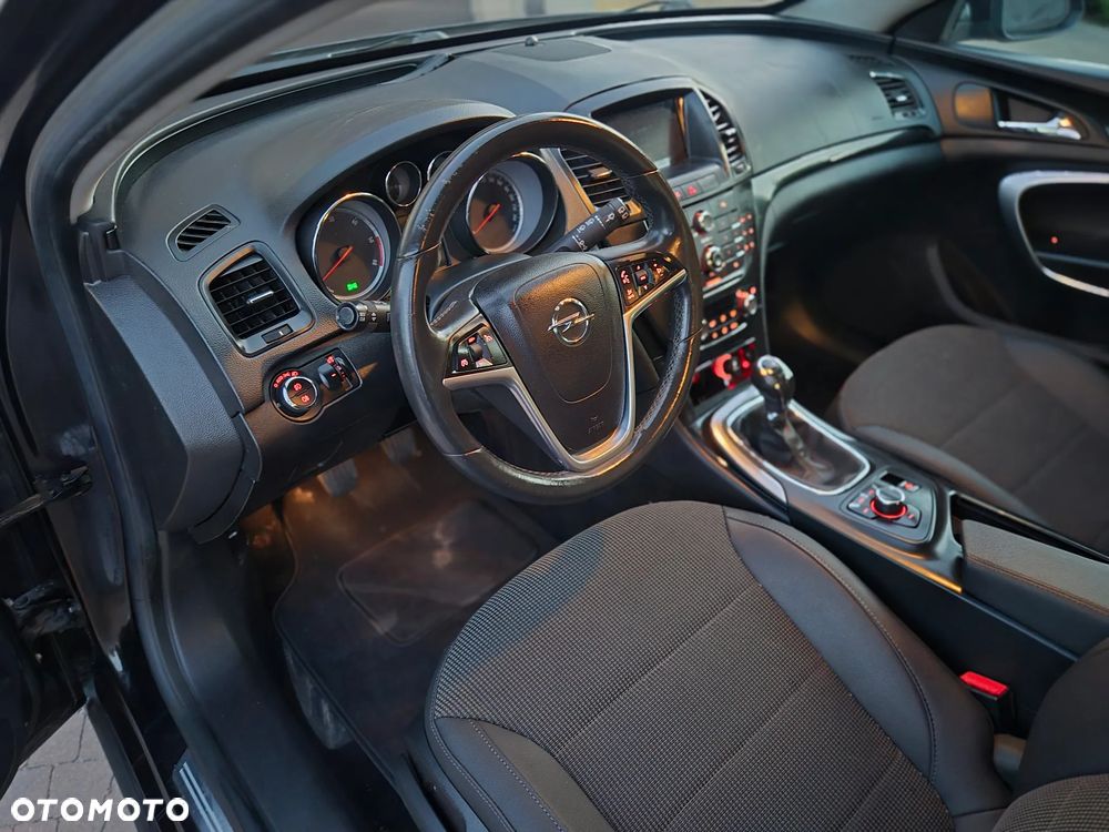 Opel Insignia 2.0 CDTI Design Edition - 23