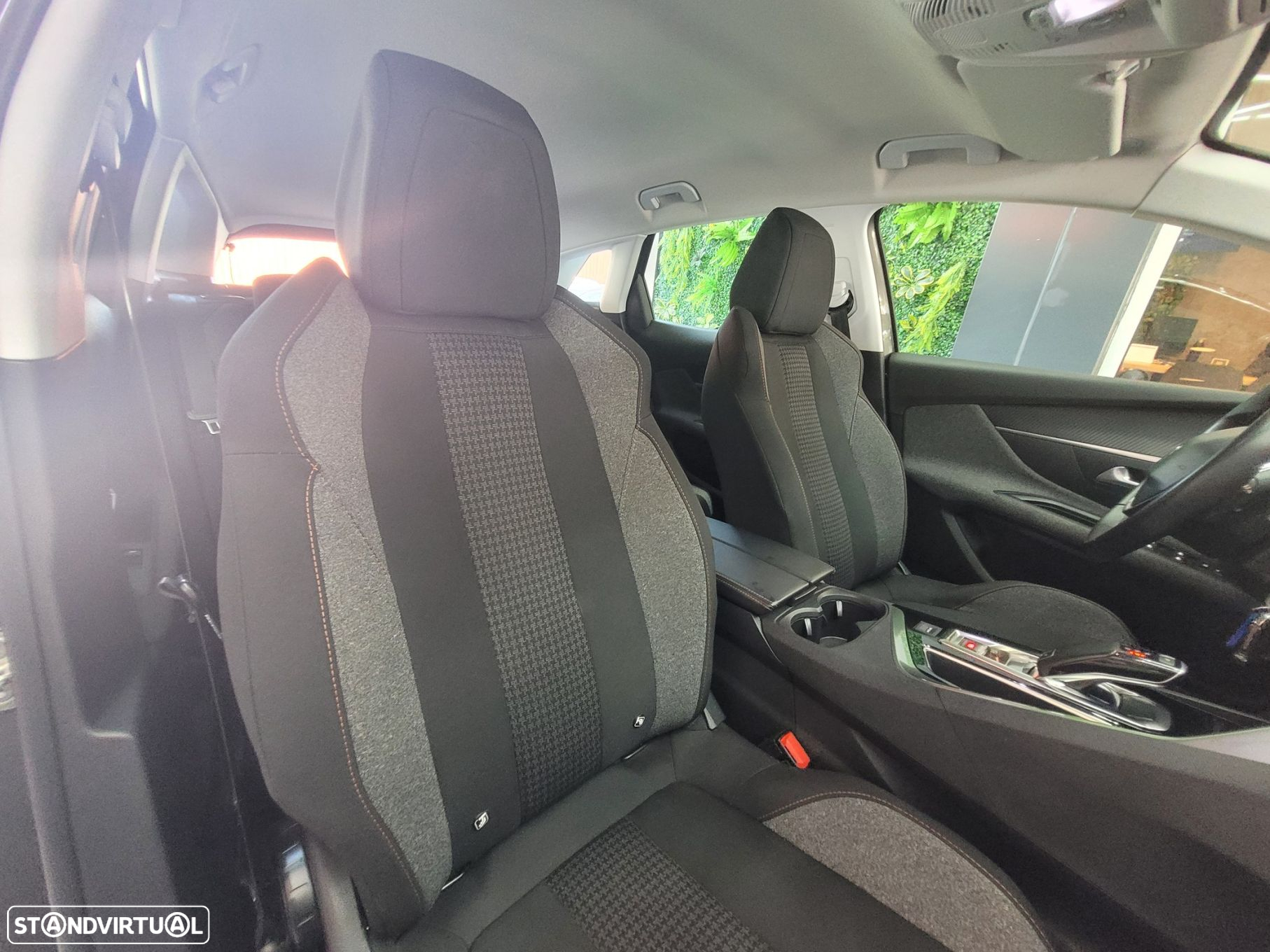 Peugeot 3008 1.2 PureTech Allure EAT8 - 45