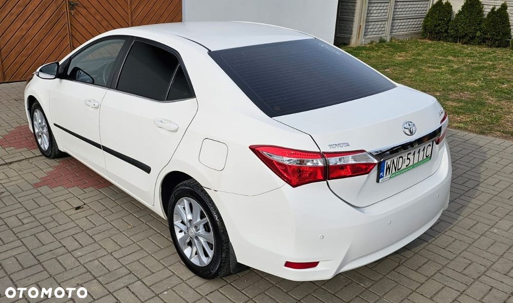 Toyota Corolla 1.4 D-4D Premium EU6 - 7