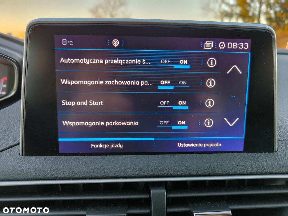 Peugeot 5008 1.5 BlueHDi Allure S&S - 25