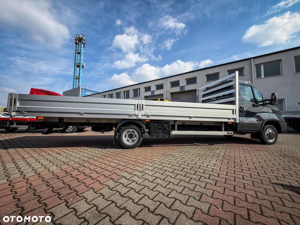 Iveco Daily 50C18HZ 3.0 Diesel 180 KM MT6 Skrzynia otwarta GSC ZABUDOWY! - 24