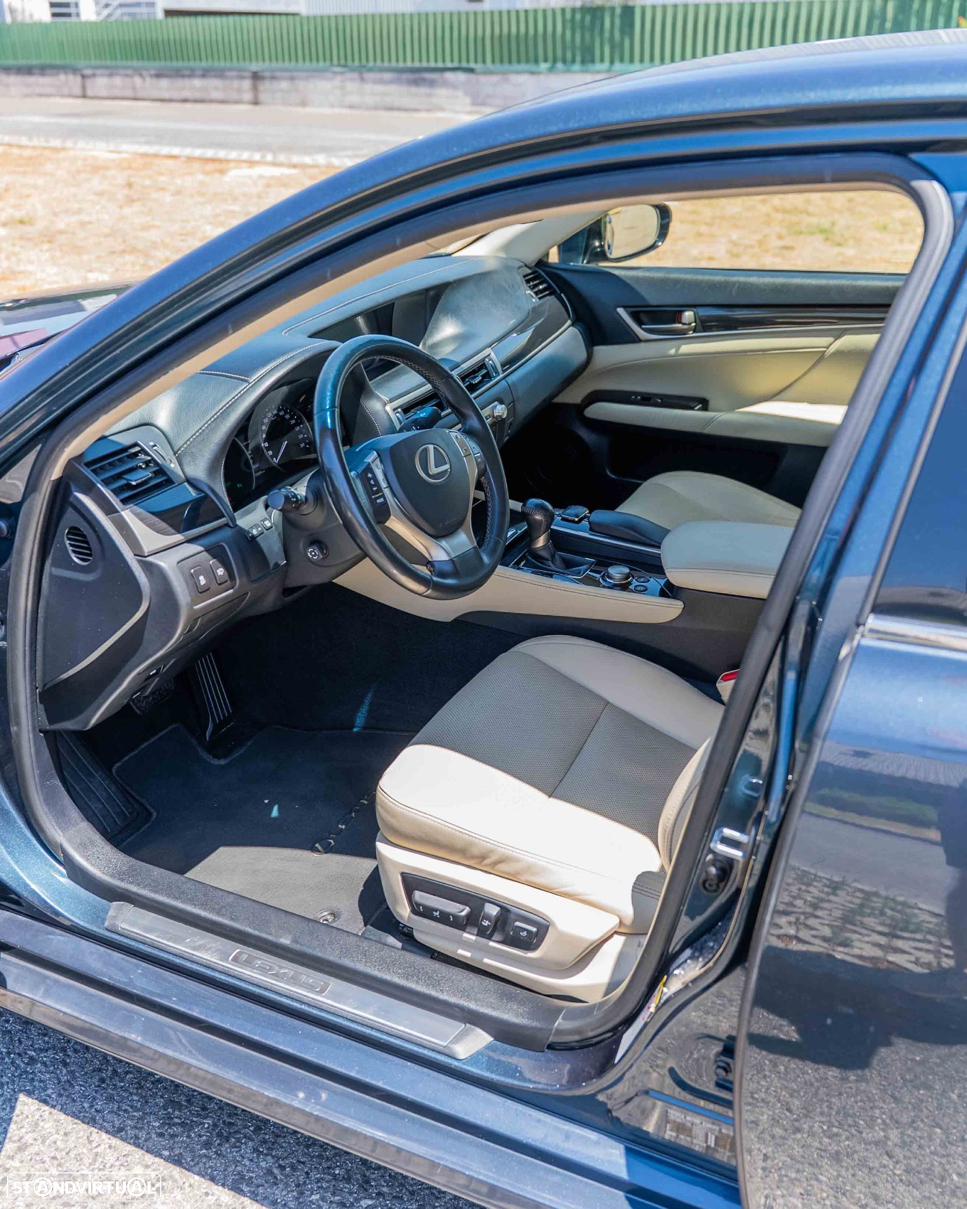 Lexus GS 300h - 7