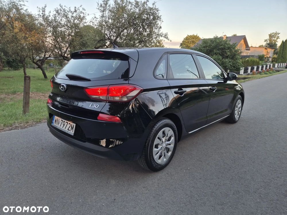 Hyundai i30 1.4 Classic + - 3