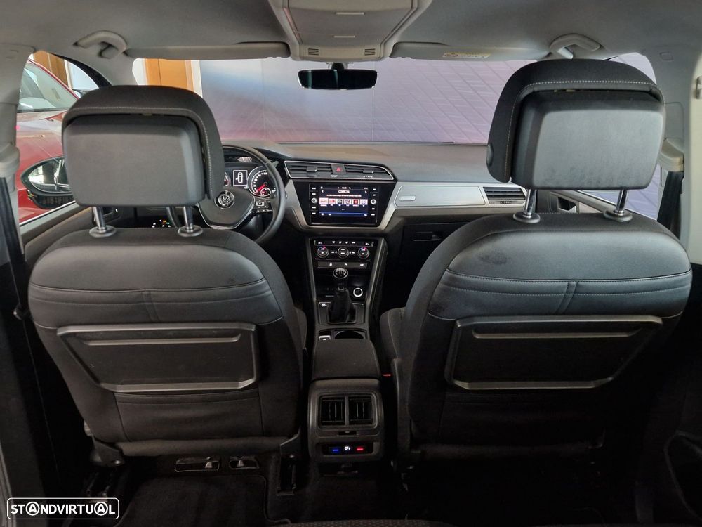 VW Touran 1.5 TSI Confortline - 24