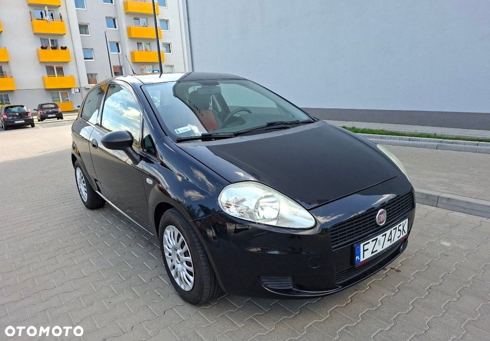 Fiat Grande Punto - 1