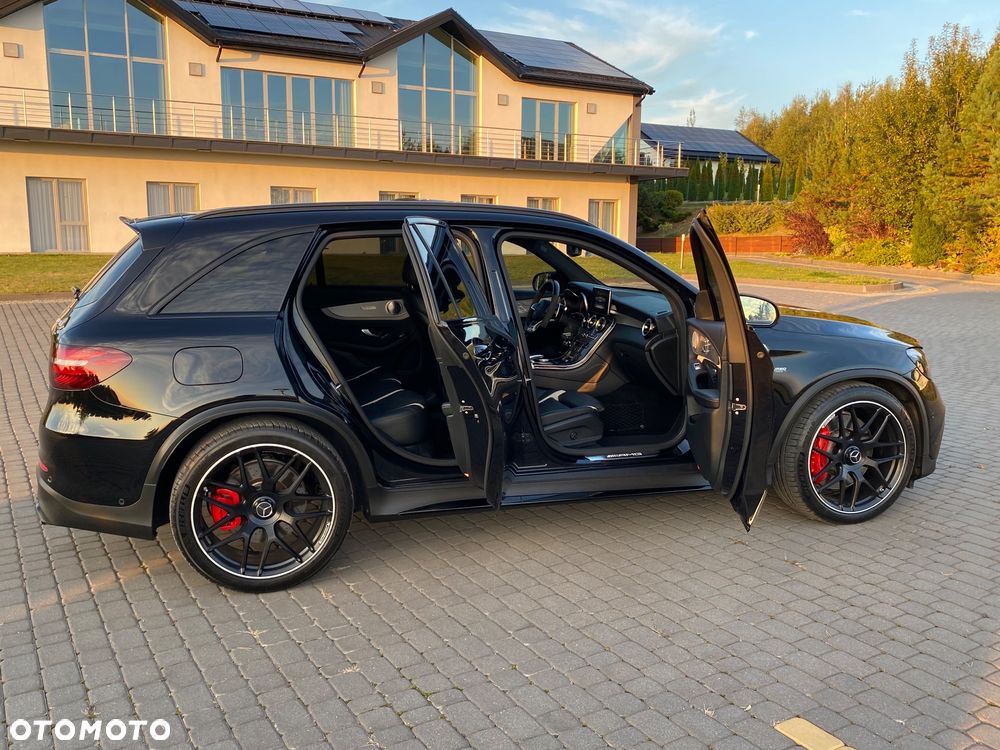 Mercedes-Benz GLC - 40