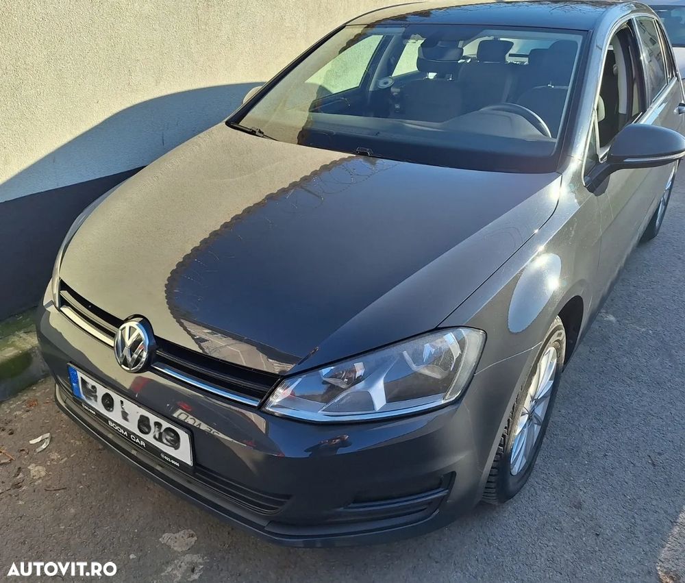 Volkswagen Golf 1.6 TDI DPF Trendline - 13