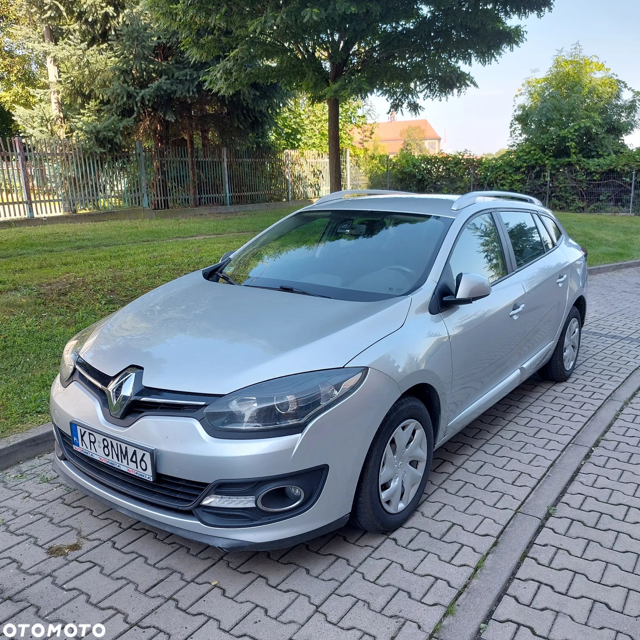 Renault Megane 1.5 dCi Energy Life EU6 - 1