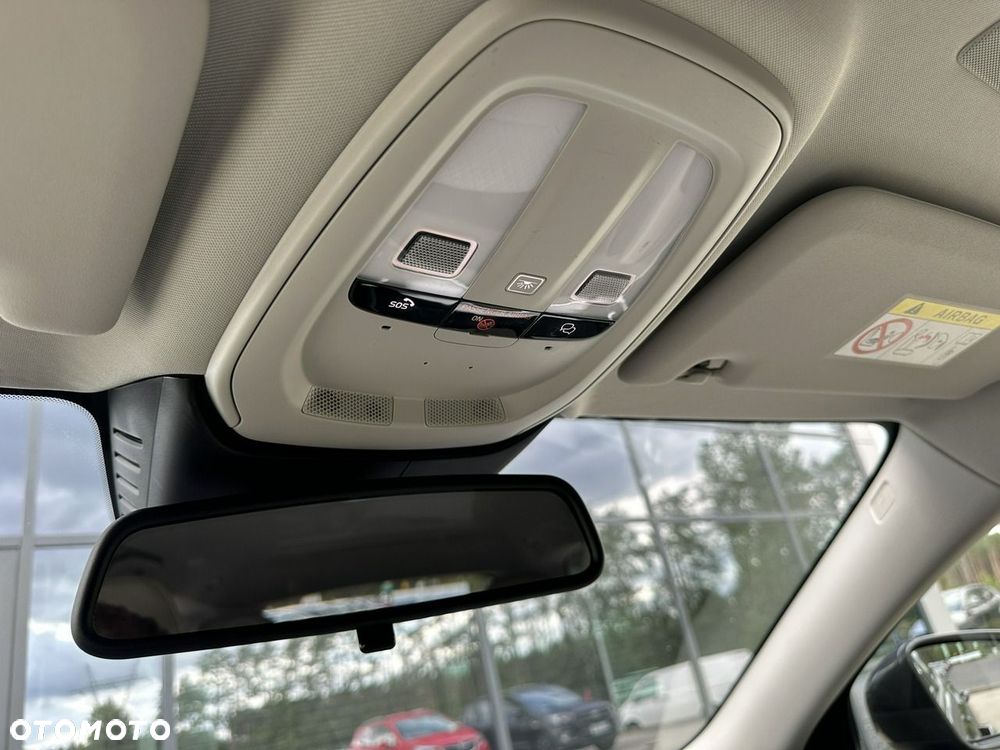 Volvo V60 B3 B DKG Essential - 27