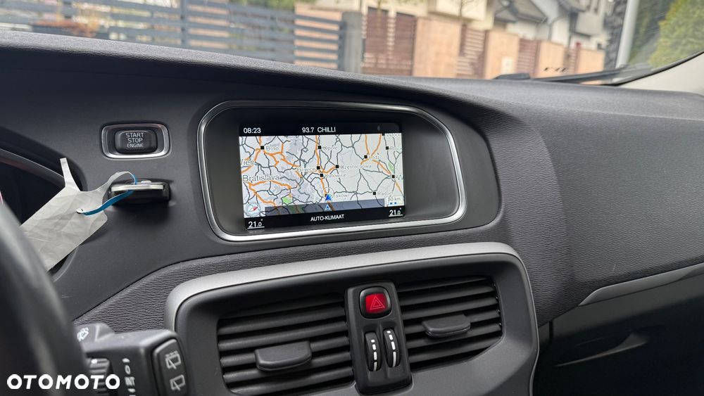 Volvo V40 D2 Summum - 8