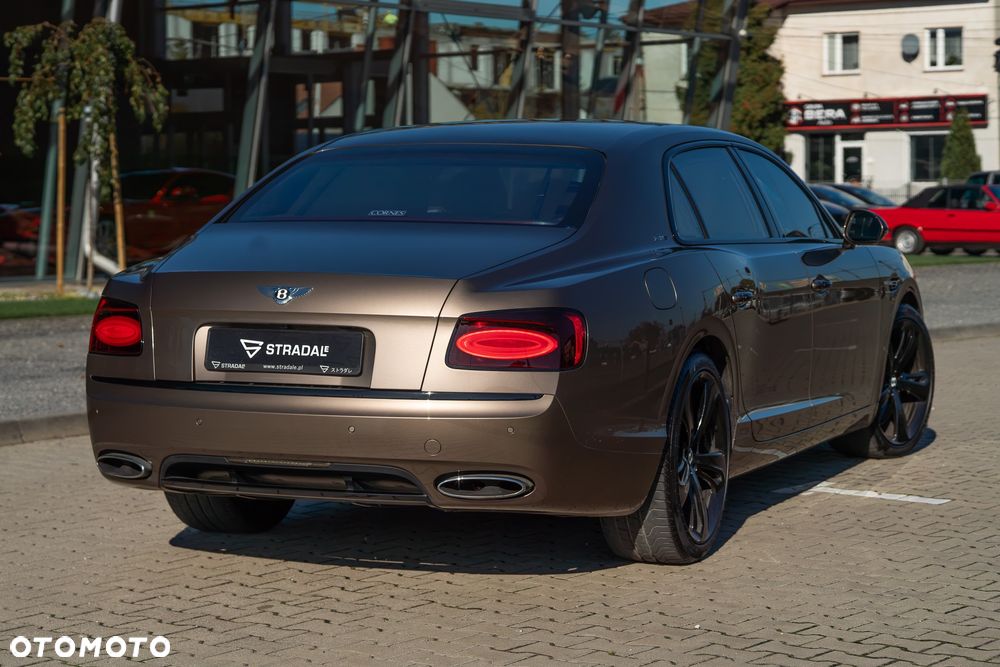 Bentley Flying Spur W12 - 5