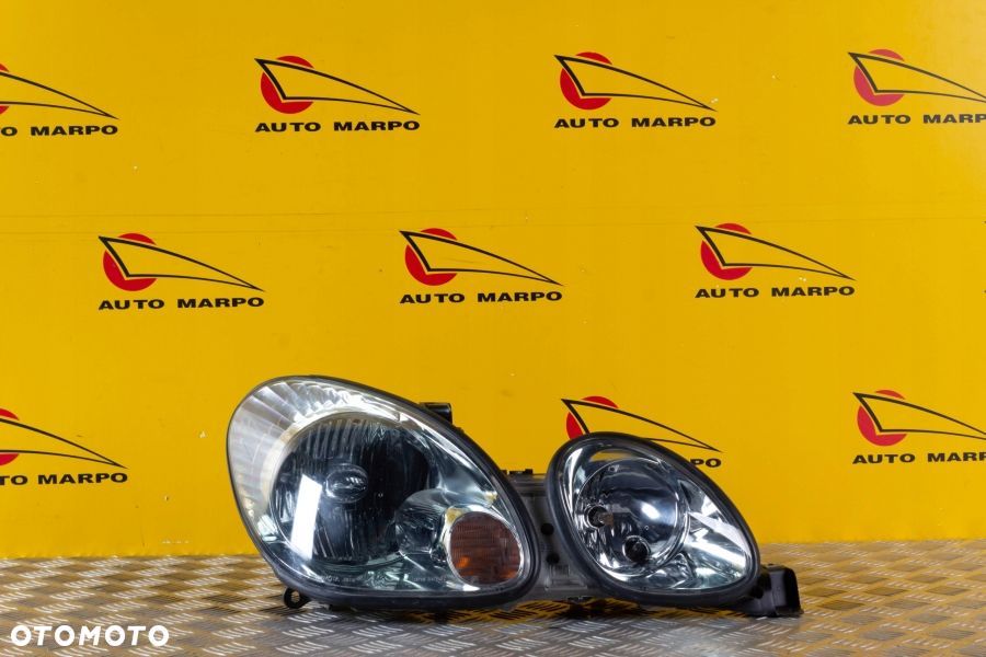 LEXUS GS GS300 GS430 REFLEKTOR LAMPA ZWYKŁA R USA - 2