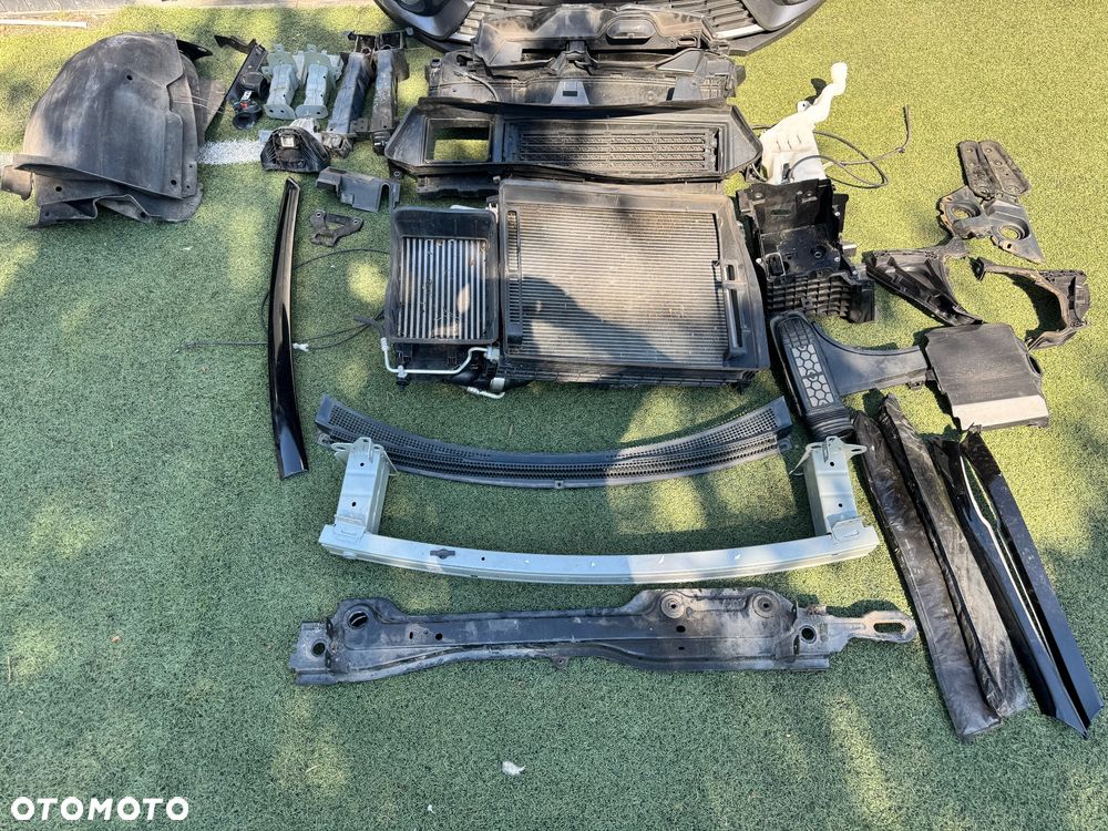 Maska zderzak przód kompletny Renault Scenic IV kolor demontaż kolor KNG - 2