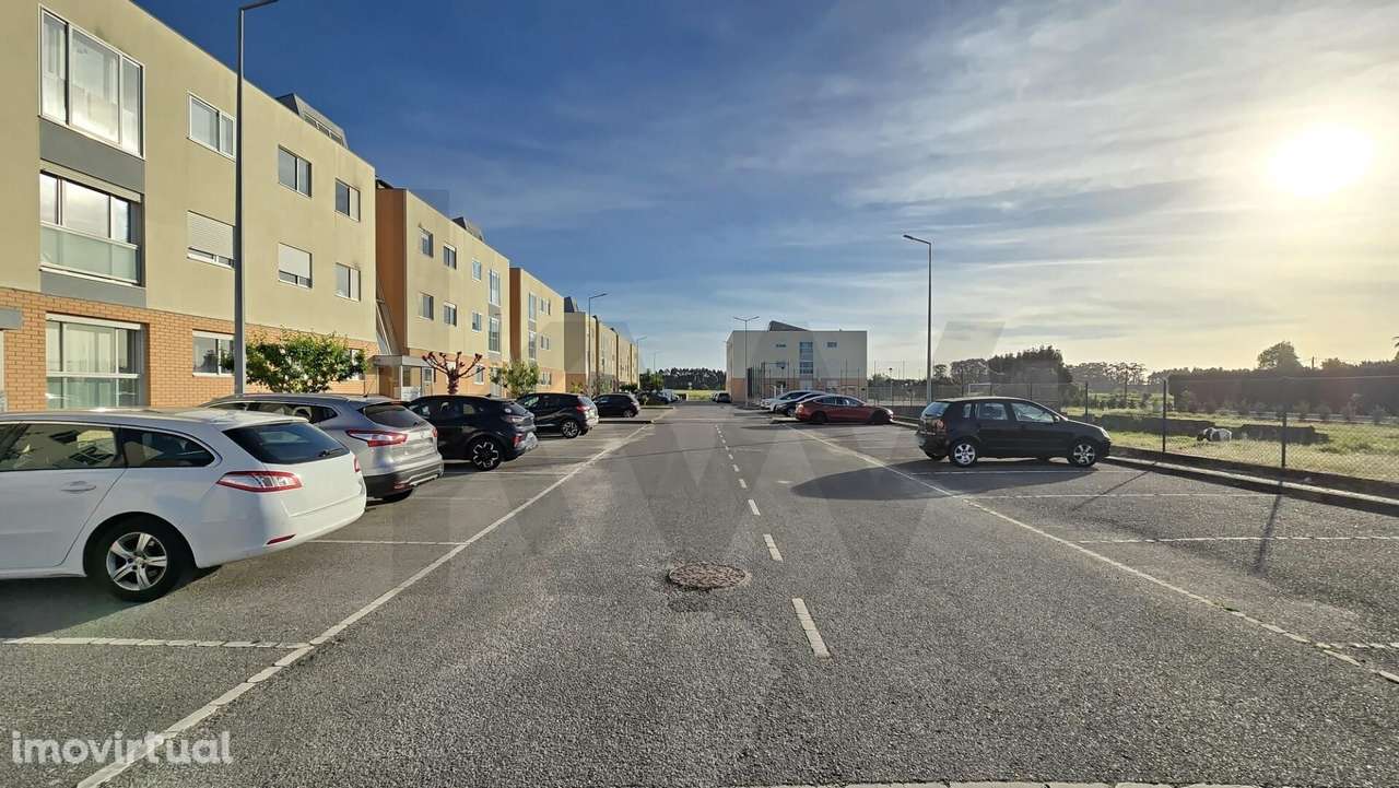 Apartamento T2 - Grande imagem: 3/35