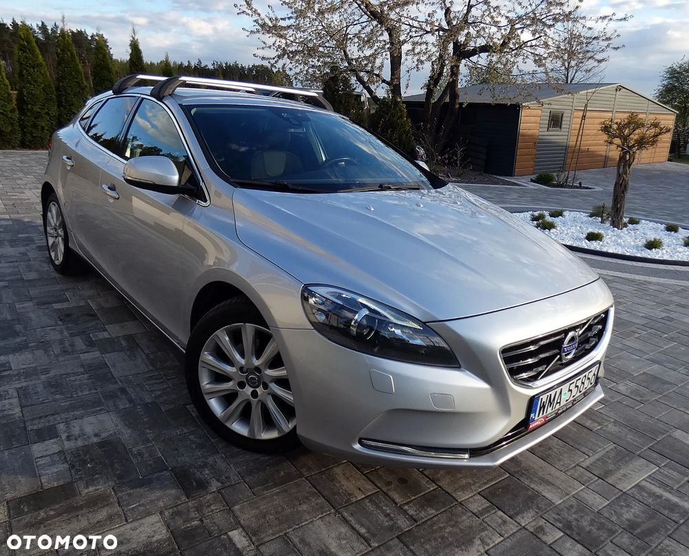 Volvo V40 D2 Summum - 12