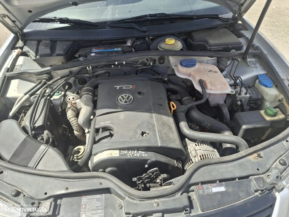 VW Passat Variant 1.9 TDi Confortl Top - 5