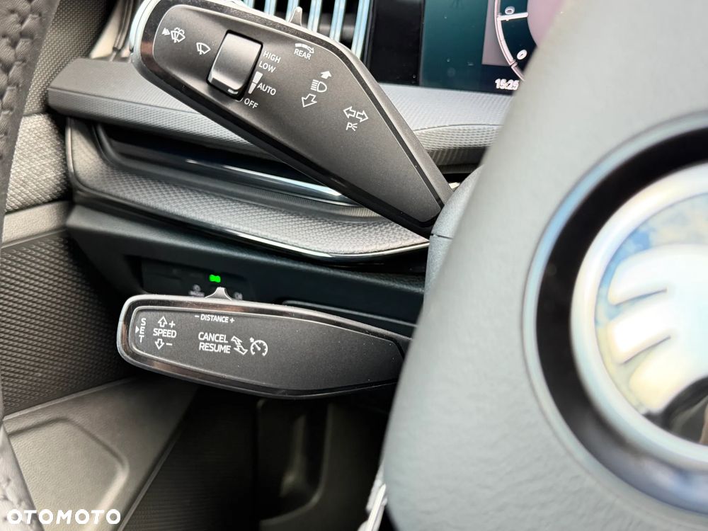 Skoda Superb 1.5 TSI mHEV Essence DSG - 20