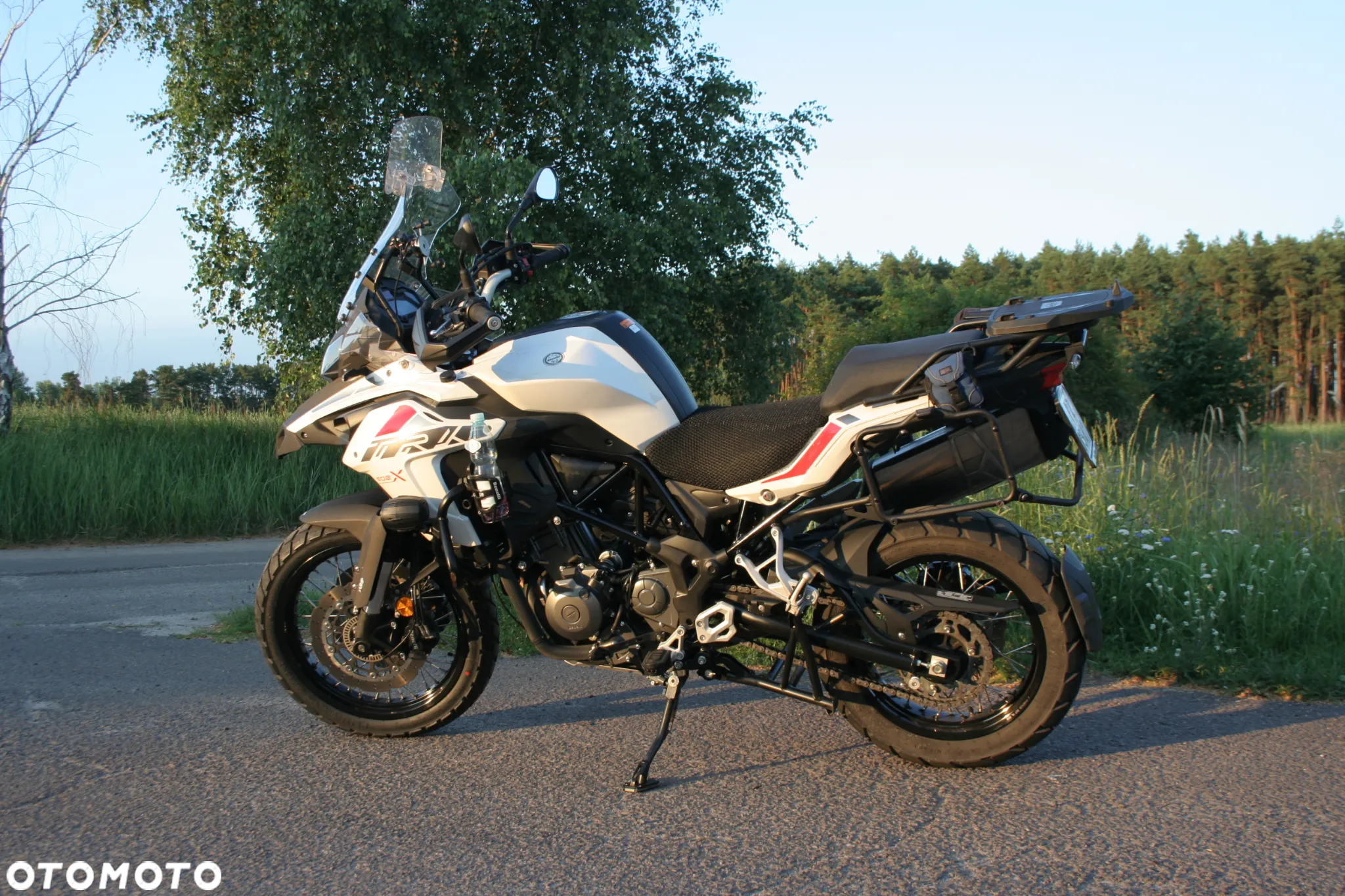 Benelli TRK 502 - 10