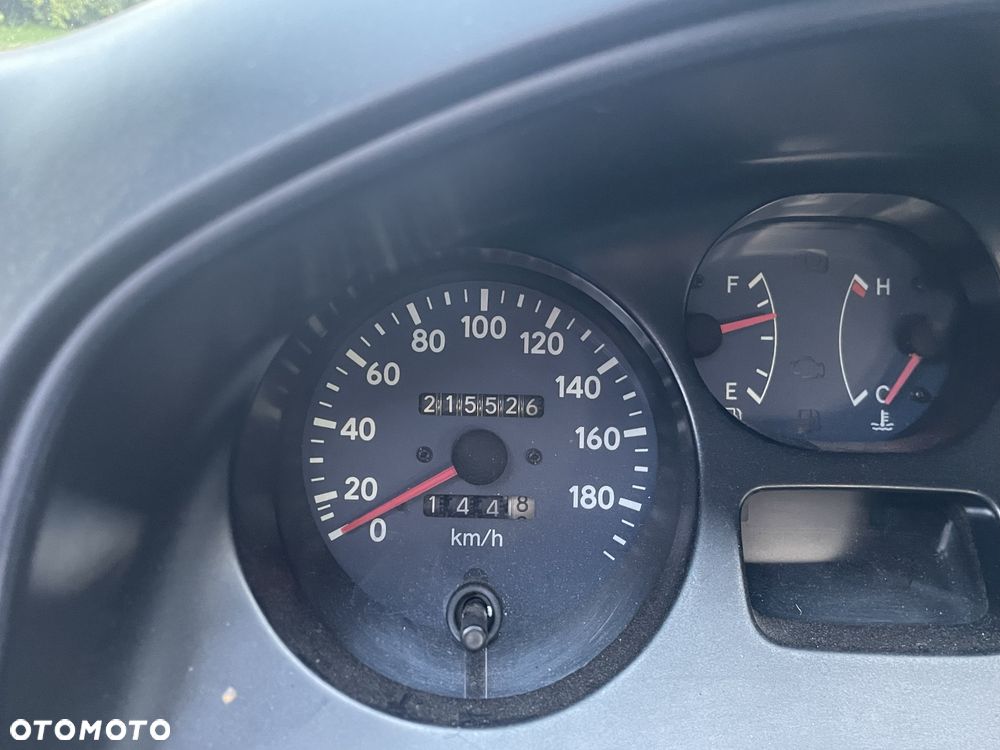 Toyota RAV4 - 4