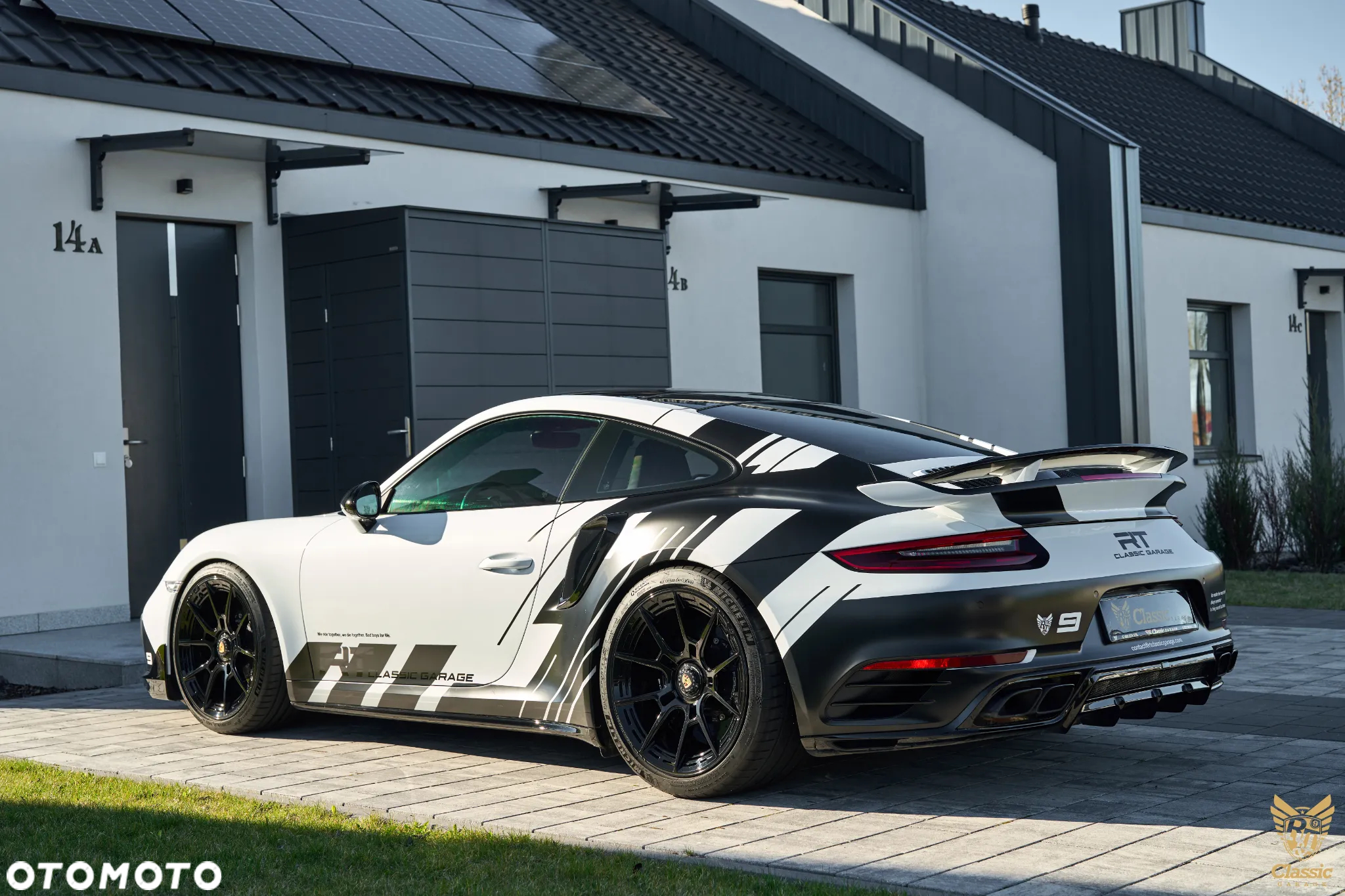 Porsche 911 Turbo S - 21