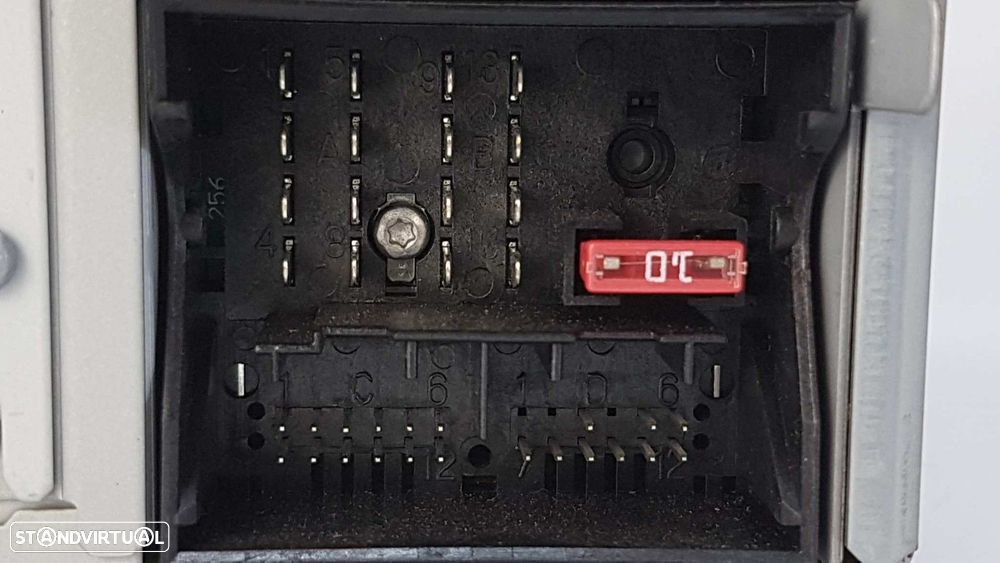 SISTEMA AUDIO / RADIO CD SEAT IBIZA (6J5) STYLANCE / STYLE - 2