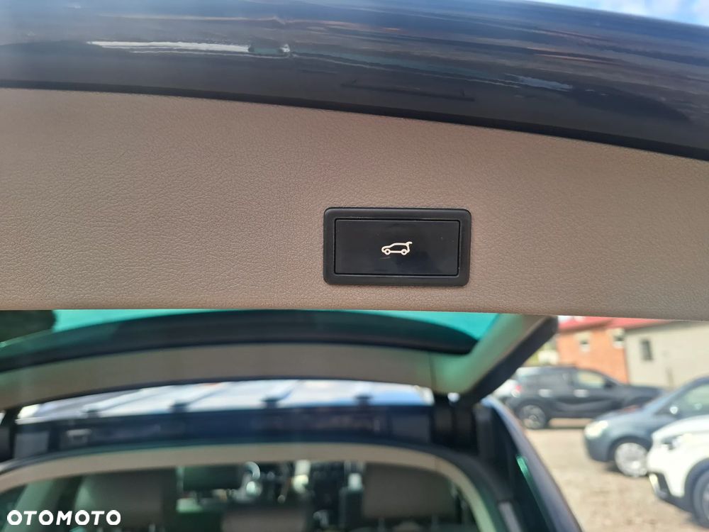 Volkswagen Touareg 5.0 V10 TDI Tiptr - 20