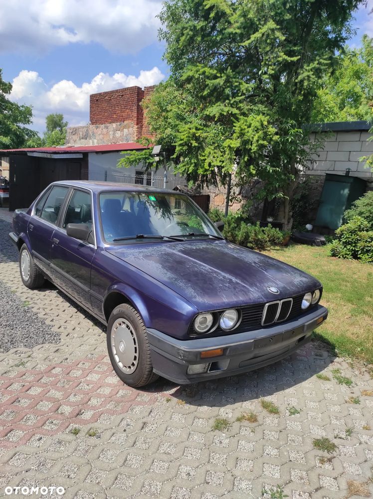 BMW Seria 3 - 32