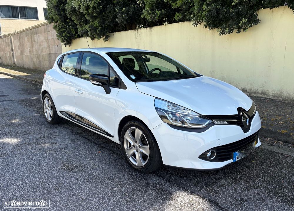 Renault Clio 1.5 dCi Dynamique S - 3